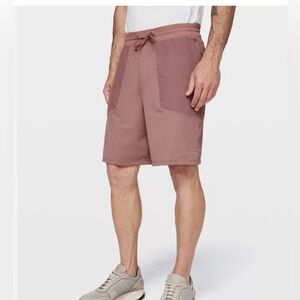 Lululemon Step Back Jump Shorts Men's Red Dust 8" Mesh Size Medium